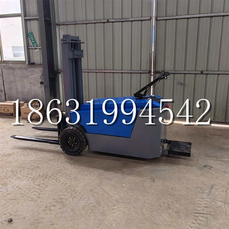 嘉峪关市全电动叉车插腿式堆高车液压装卸车1.5吨升高小型站驾式铲车